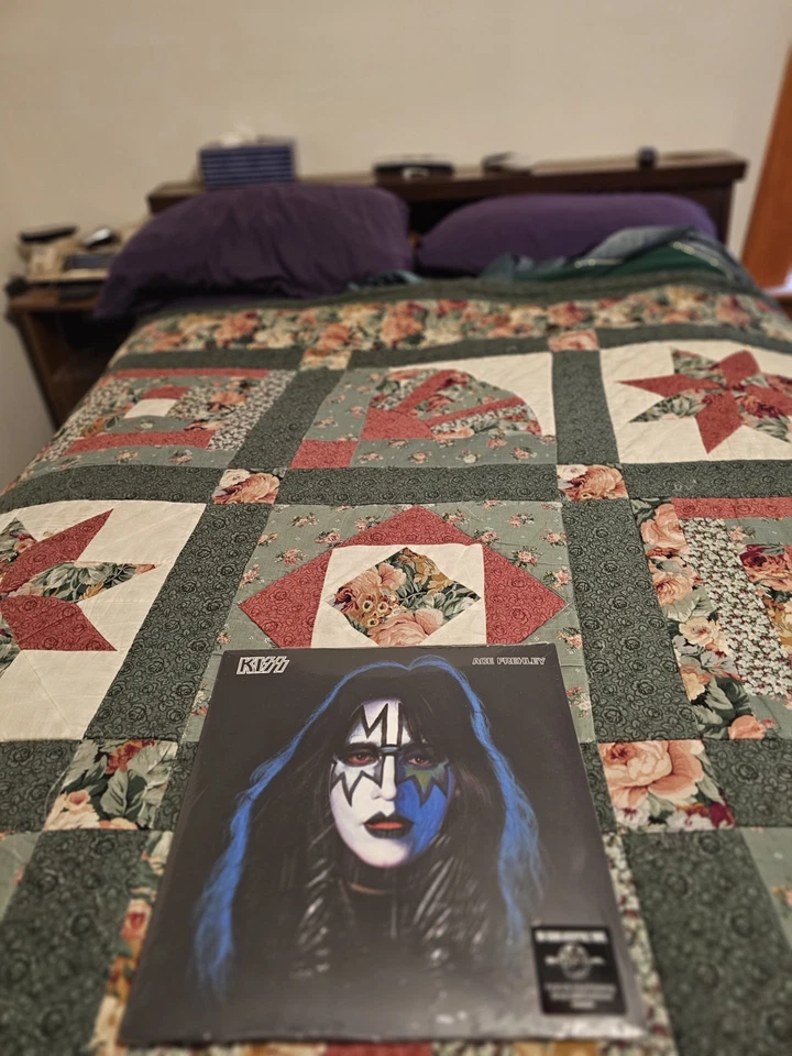 ACE FREHLEY 1978 SOLO VINYL-2014 REISSUE BRAND NEW FACTORY SEALED MINT CONDITION - Image 4 of 4