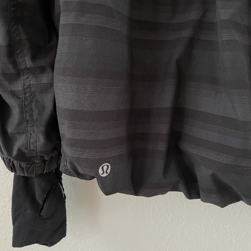 Lululemon Run Hustle Jacket Stripe Ruched Black Jacket 8 Womens Full Zip - Picture 7 of 13