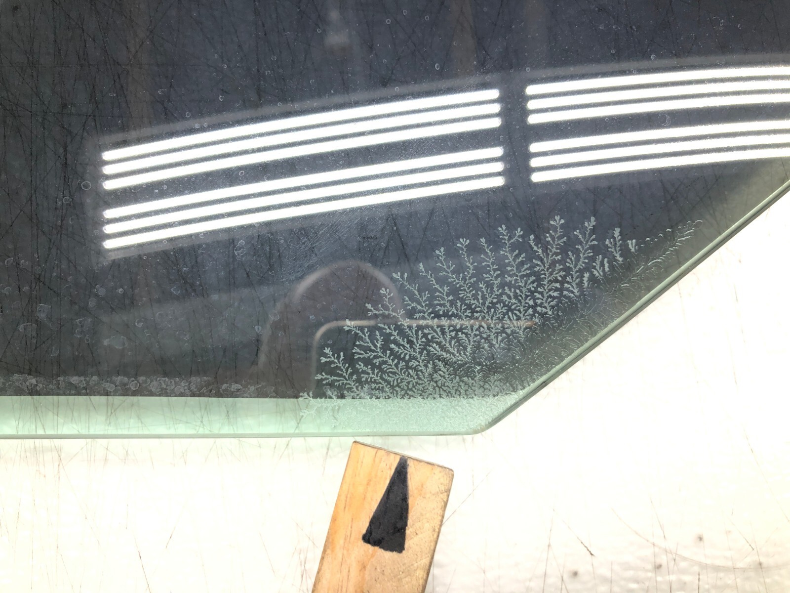 2017-2024 MASERATI LEVANTE RIGHT PASSENGER FRONT DOOR WINDOW GLASS OEM #NOTE