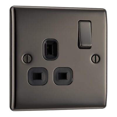 BG Nexus NBN21B schwarz Nickel verspiegelt Chrom 13 Amp Einzelstecker Buchse 1 Gang