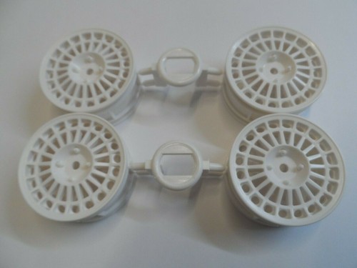 Choice Of New Tamiya 1/10 26mm Wide On Road Touring Car Wheels For TT-01 / TT-02 - Picture 4 of 30
