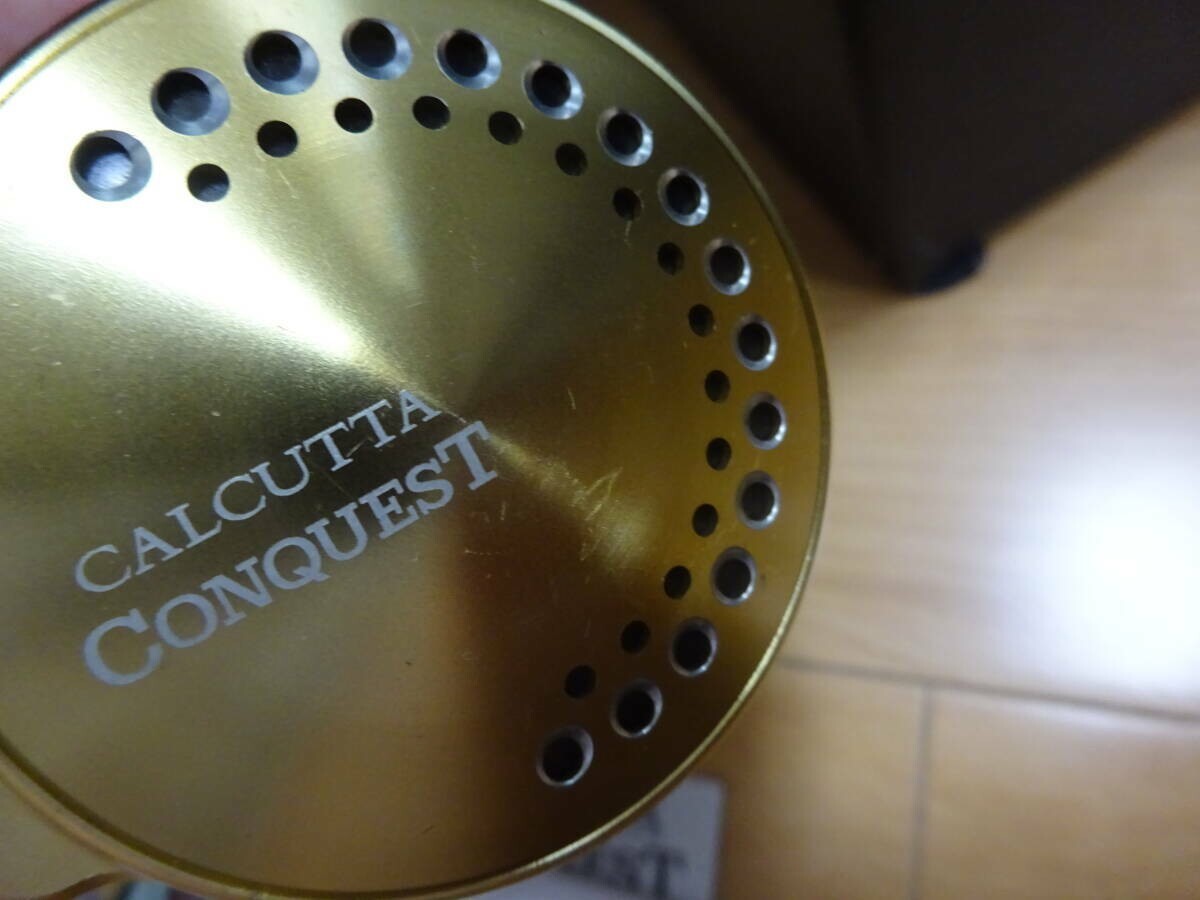Shimano 18 Calcutta Conquest 400 Gear Ratio 6.2:1 Right