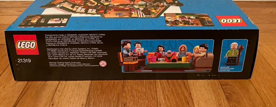 LEGO Ideas: Central Perk (21319); NEW in Box; Retired Set - Image 3 of 4