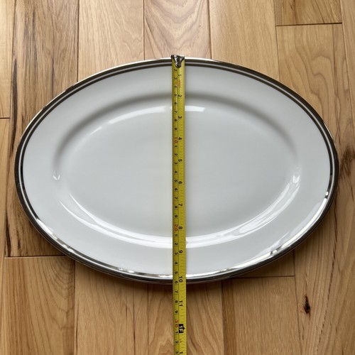 Royal Doulton Pure Platinum Porcelain Oval Serving Platter 14 3/8” X 10.25” 2005 - Picture 3 of 4