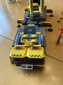 LEGO City XXL Mobile Crane 7249 In 2005 Used Retired 100% Complete