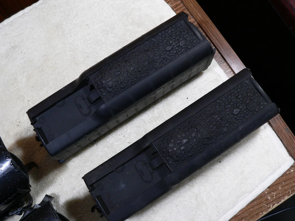 2 LIONEL "HUDSON" 2056  4-6-4 & TENDER  -TESTED 2046 W, Tested - Image 4 of 4