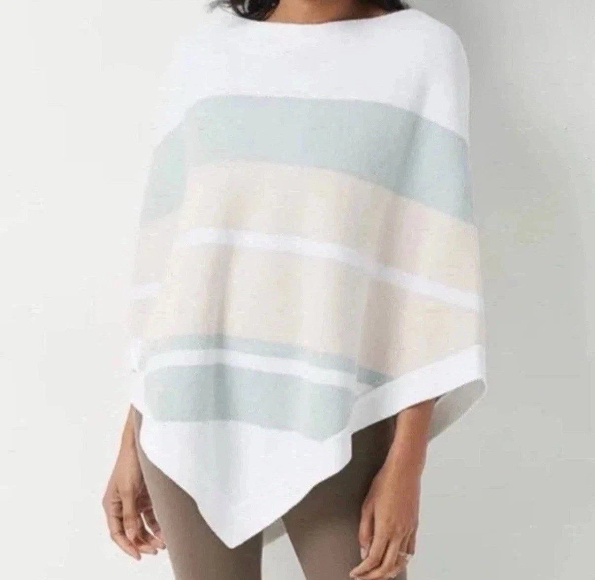 NWT Barefoot Dreams Ocean Breeze Poncho Womens One Size Plus Size Cozy Soft