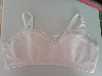 George Vollschalen BH ohne Bügel Top UK 42DD Euro 95DD Frankreich 110DD