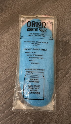 NWT Women’s Vintage Orlon Ankle BOOTIE Socks Sz 9-11 Rare Blue - Picture 2 of 3