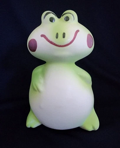 Brush Pottery #C400 Happy Frog Planter