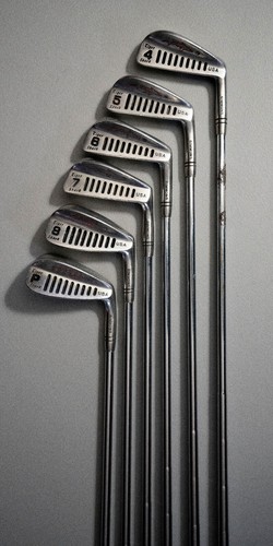 Simmons Tiger Shark Irons 4,5,6,7,8,PW, Tour Grade - Right, Sigma Steel R Shaft - 第 1/5 張圖片