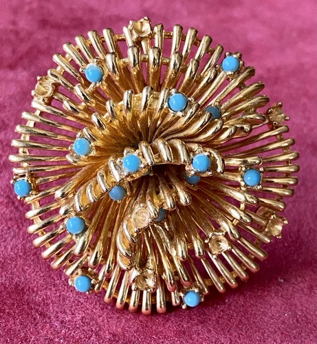 Vintage BOUCHER Gold Tone Enamel & Turquoise Brooch Pin Signed Costume Jewelry!