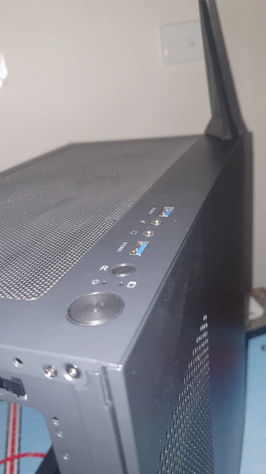 XP PCs GLOBAL - XPB1 - RTX 4060, R5 7600, 32GB DDR5, BLACK CASE WITH WIFI MOBO - Image 2 of 4