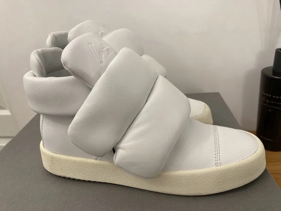 giuseppe zanotti High Top trainers size 39it UK