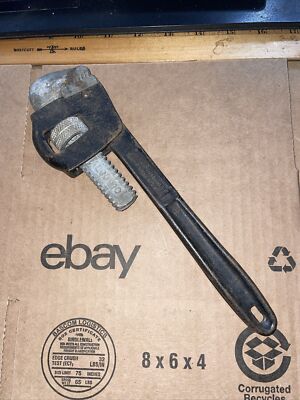 Vintage USA  10'' Pipe Wrench By Walworth Company Ready To Do Work See Photos !