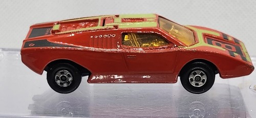 Lesney Matchbox Superfast Lamborghini Countach No. 27 1973 Red - Made In England