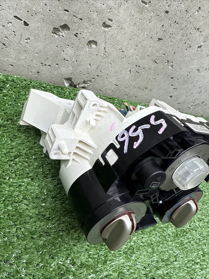 Nissan Cube 2009-2014 manual calentador de aire acondicionado interruptor de temperatura panel de unidad Foto 4 de 4