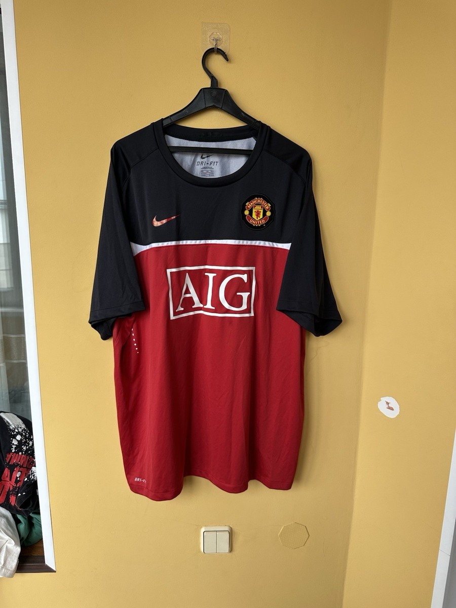 MANCHESTER UNITED 2010 2011 TRAINING FOOTBALL SHIRT JERSEY NIKE
