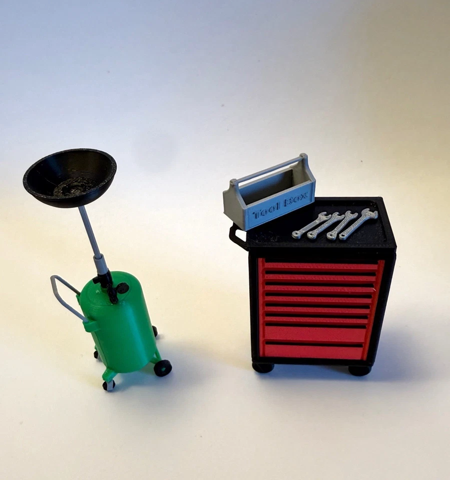 1/18 Scale Garage Diorama Mega Kit – Engine Hoist, Tool Chest, Rack & More - Image 3 of 4