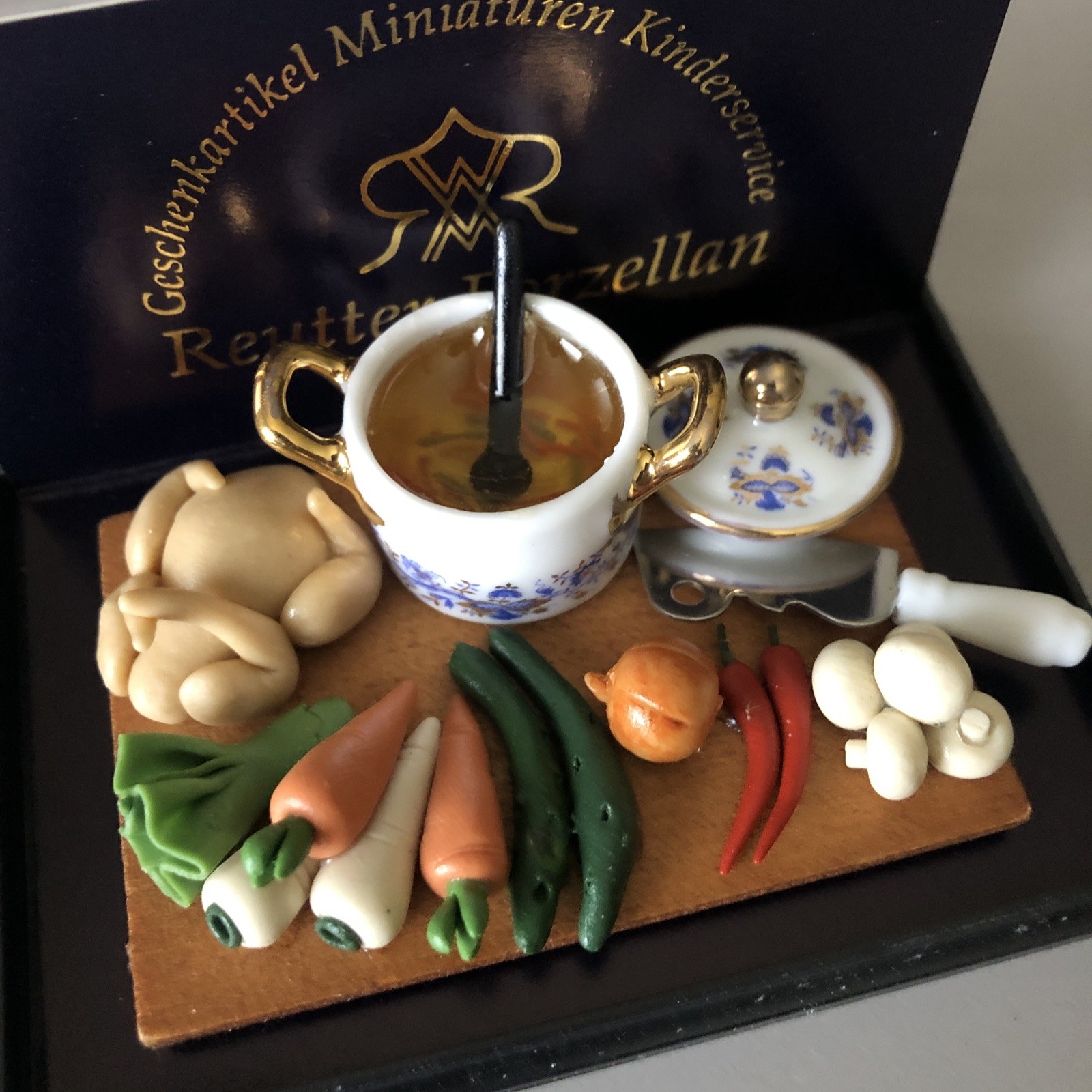 Reutter Porcelain - Dollhouse Miniature Turkey Thanksgiving Food Prep Cooking