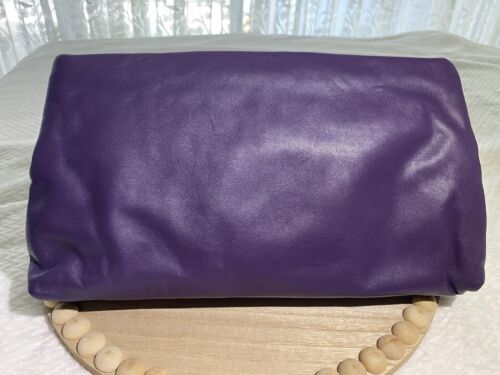 EVAN PICONE - Vintage - Purple Leather Clutch with Strap **FINAL PRICE** - Picture 4 of 7