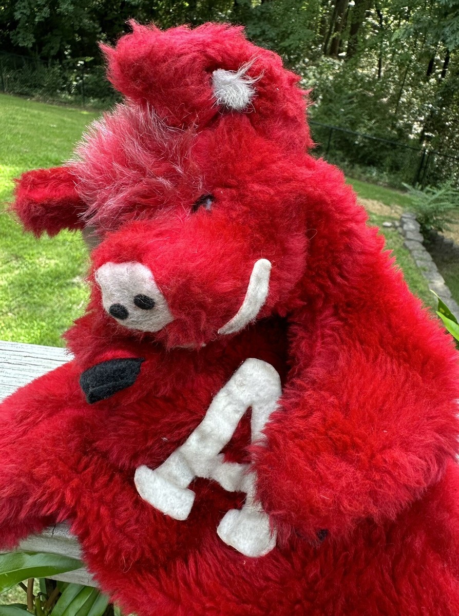 Vintage 1982 Hand Puppet Arkansas Razorbacks Tusk Red Mascot Plush