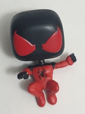 FIGURA FUNKO POP MARVEL VINILO 523 ARAÑA ESCARLATA KAINE PARKER EDICIÓN ESPECIAL 