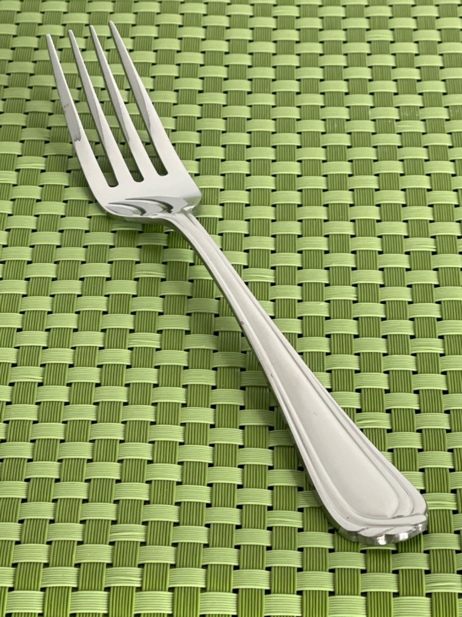 Oneida OTTAWA Stainless 18/10 Glossy China Flatware SMART