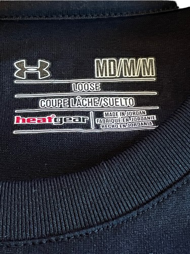Under Armour Heat Gear Loose Fit Mens Short Sleeve Sports Top SZ M Black - Picture 2 of 8
