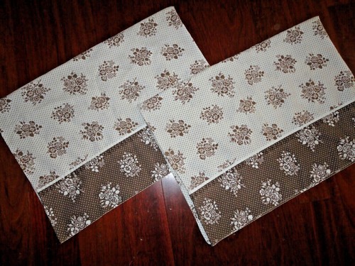VINTAGE BURLINGTON BROWN FLORAL DOTS MID MOD (2) STANDARD PILLOWCASES 20 X 29 - 第 1/3 張圖片
