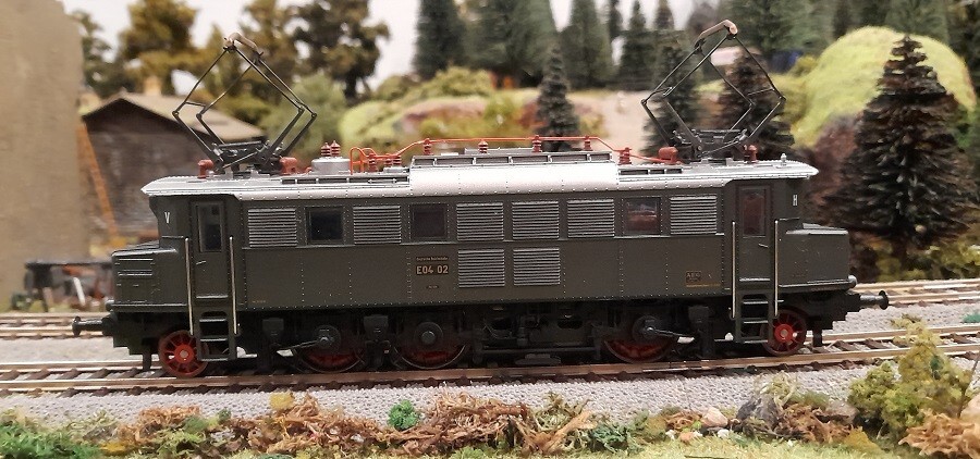 Picture 5 of 14