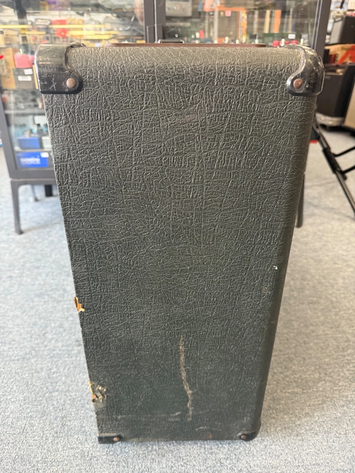 Picture 12 of 24