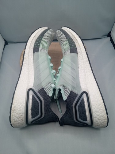 Size 11.5 - adidas UltraBoost 19 Ice Mint Scuffed On Rubber - Picture 10 of 18