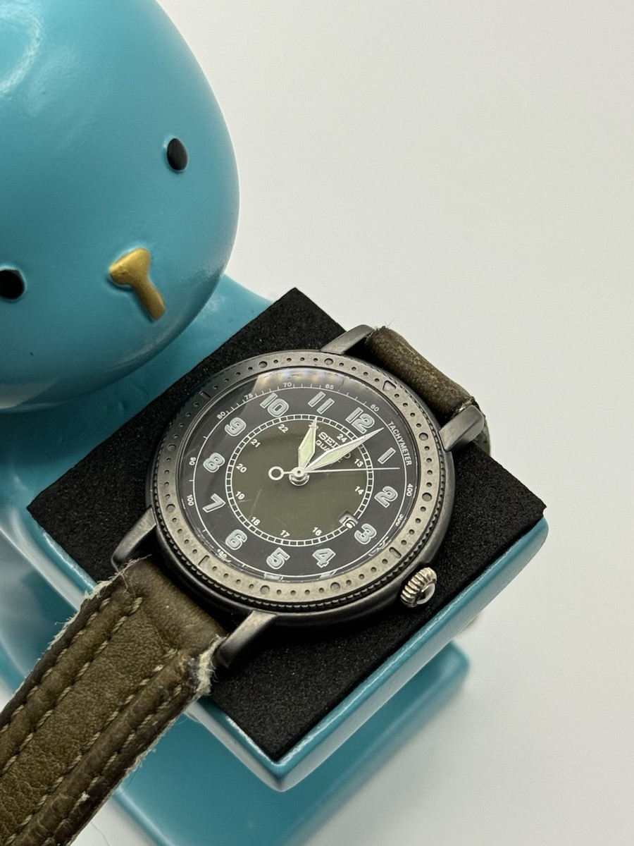 Seiko 3Y02-0079 Rare Vintage Mens Watch Green Tachymeter 33MM | eBay