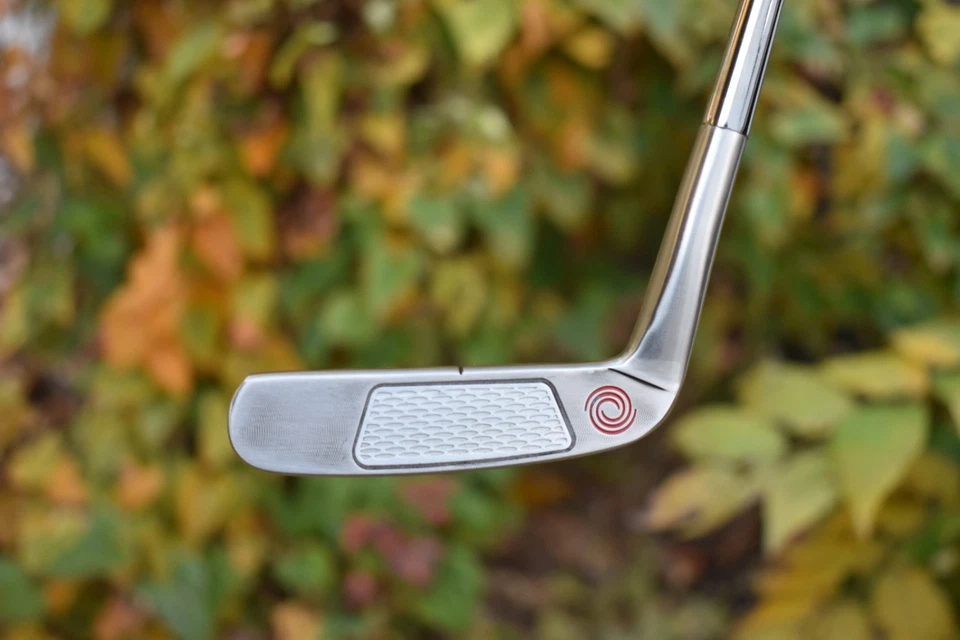 CUSTOM Silver Odyssey Metal-X 8 Putter Napa 8802 Style 34" Engraved Drip Design - Image 3 of 4