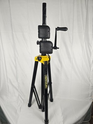 Hercules SS710BPLUS Gear Up Speaker Stand Crank Up PA Tripod Black (Scratches)