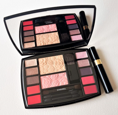 CHANEL Travel Makeup Palette HARMONIE DE CAMELIAS Makeup Essentials with Mascara