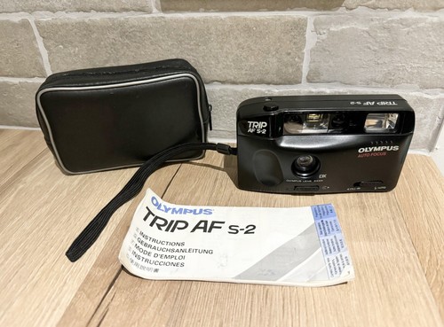 Olympus Trip AF S-2 35 mm Film Point and Shoot Kamera schwarz + Handbuch & Etui
