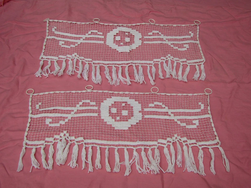 paire de rideau ancien filet fait main larg 66 cm haut 33 cm - Photo 2/4