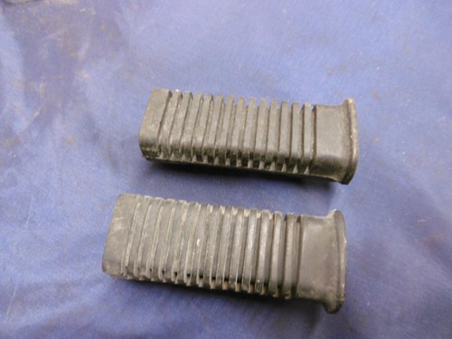 Triumph T140/TR7 Foot Peg Rubber Set - Pair For 1979 And Up Models (Parts 83-7256 & 83-7259) 3 thumbnail image
