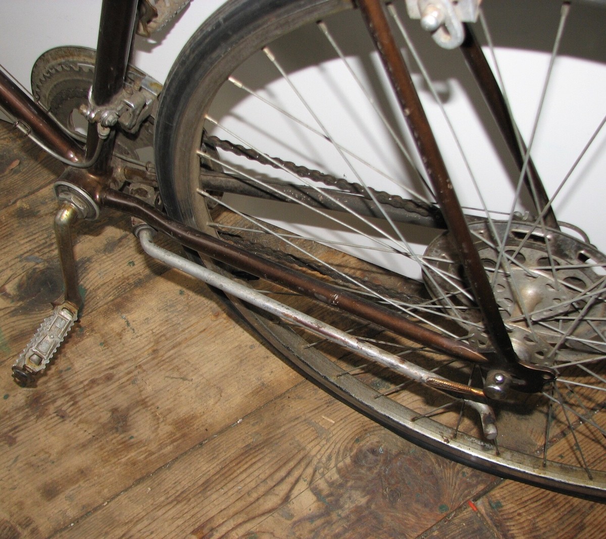 Vintage 1972 Schwinn Continental Men's 24 Vintage 1972 Schwinn Continental Men's 24