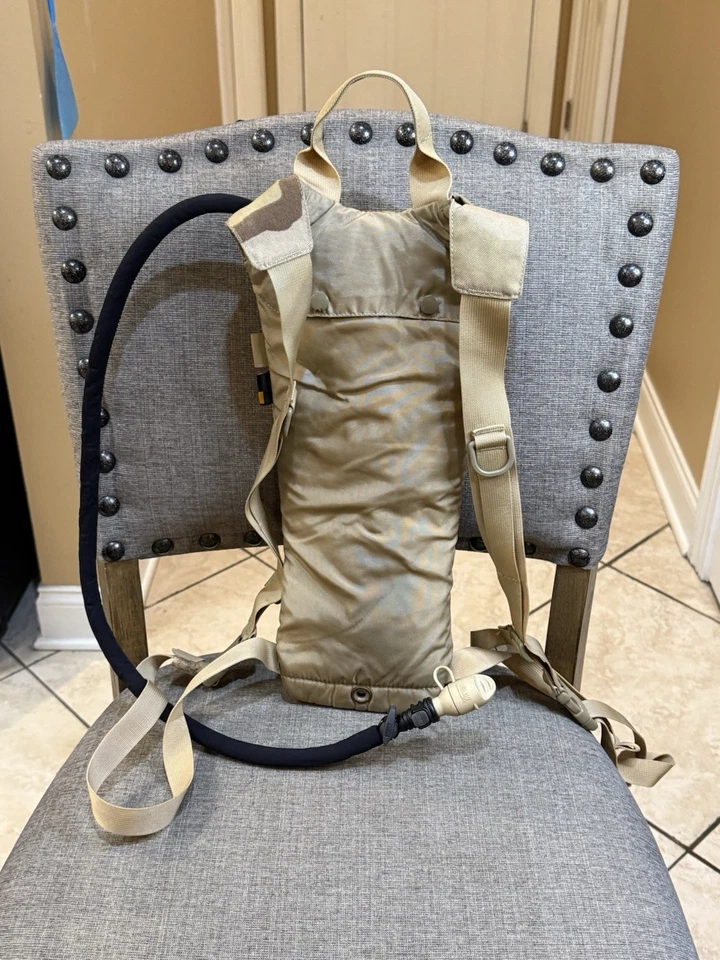 Camelbak Thermobak 2L/70oz Cordura Camo Maximum Gear Water Hydration Pack - Image 2 of 4