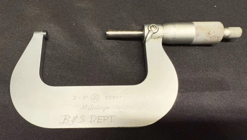 Vintage Mitutoyo 2-3 Inch Micrometer #101-119 Machinist Measuring Tool Untested