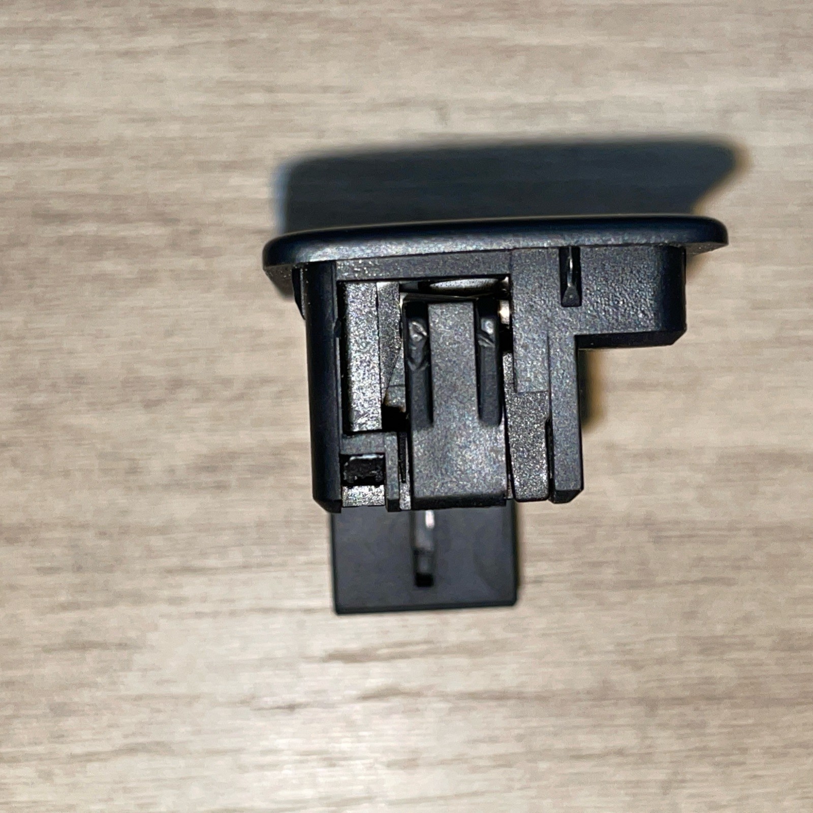 2009 Bentley Continental Flying Spur Trunk Boot Close Button Switch OEM