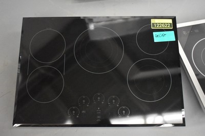 GE Cafe CEP90301NBB 30'' Matte Black Smoothtop Electric Cooktop NOB #122622
