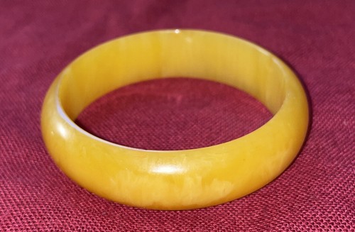 Alter Armreif Bakelite / Catalin Bernstein Imitat ca. 6,5 cm - Bild 9 von 12
