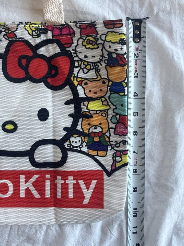 Bolsa tote Hello Kitty fofa de náilon tamanho médio - Excelente estado - Imagem 3 de 4