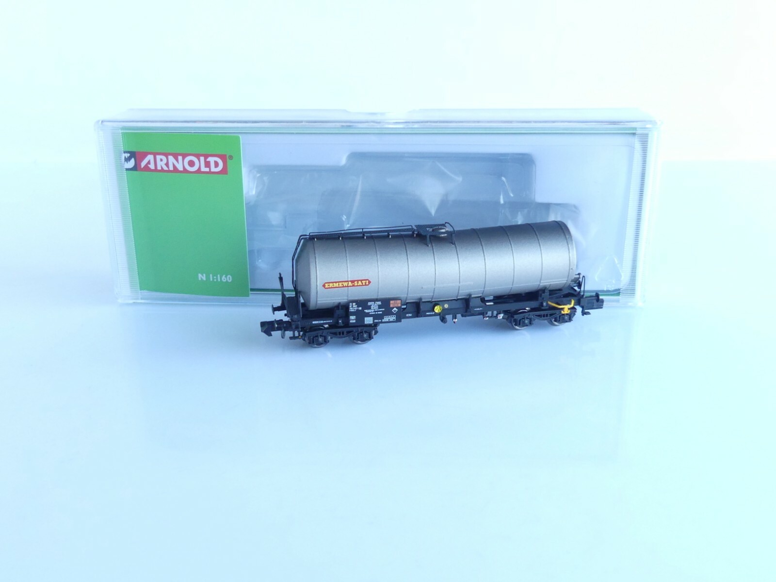 Wagon citerne SNCF Ermewa SATI Arnold HN6397-3 à bogies HO