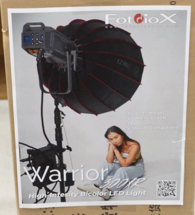 FotoDiox Pro Warrior 300 XR High Intensity Bicolor LED Light - New In Box - Image 2 of 4