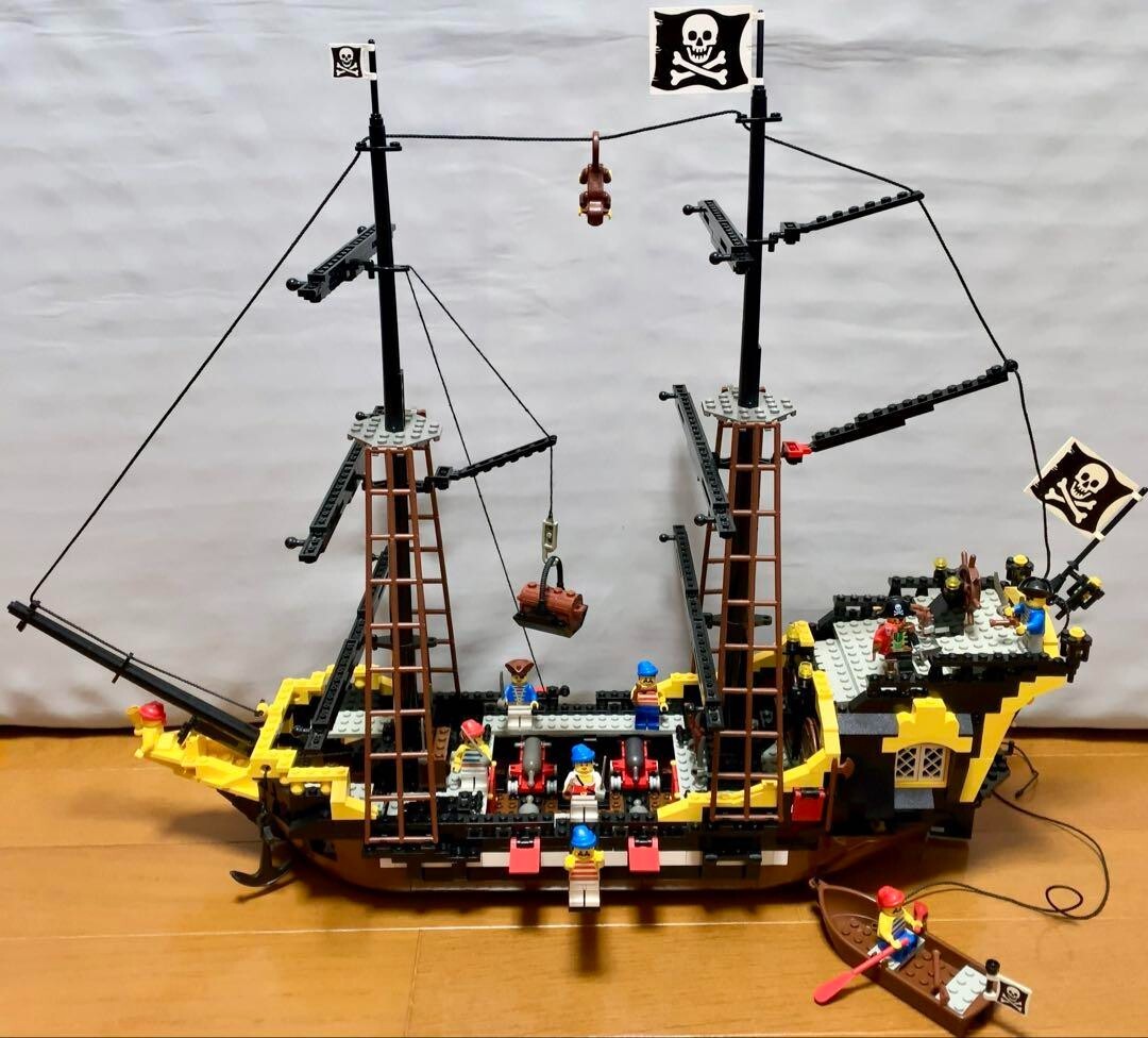 LEGO Black Seas Barracuda 6285 Vintage in 1989 No Box Used from